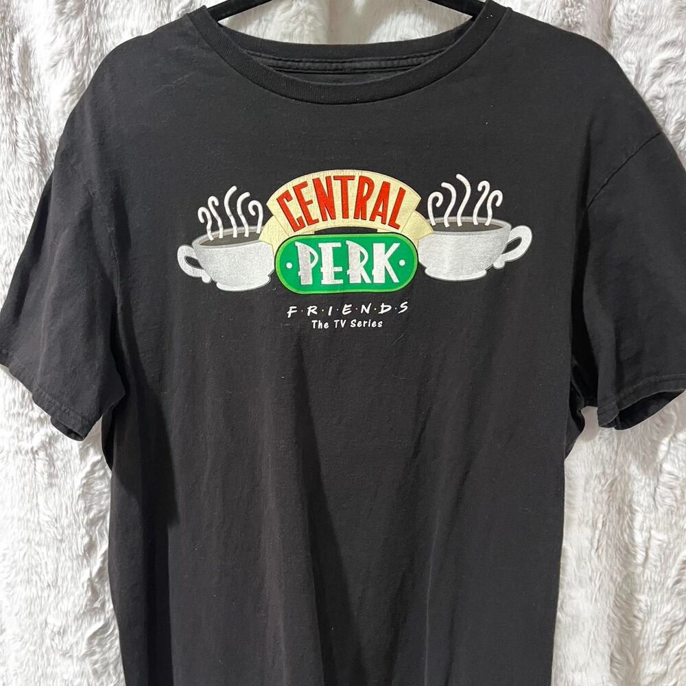CENTRAL PERK F.R.I.E.N.D.S TELEVISION SERIES Black T-shirt Size large